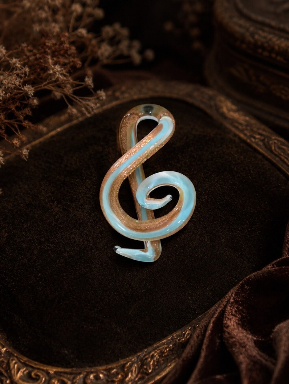 Vintage Murano-Style Art Glass Treble Clef Pendant Aqua White Gold Venetian Jewe